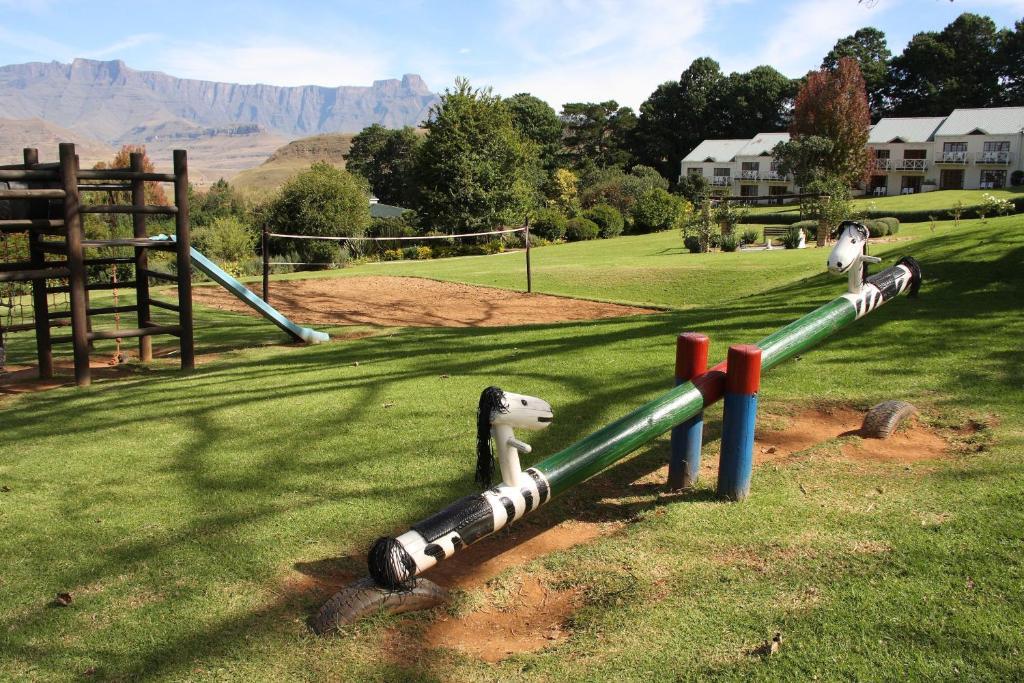 Bonjaneni Mont Aux Sources Drakensberg Resort מראה חיצוני תמונה
